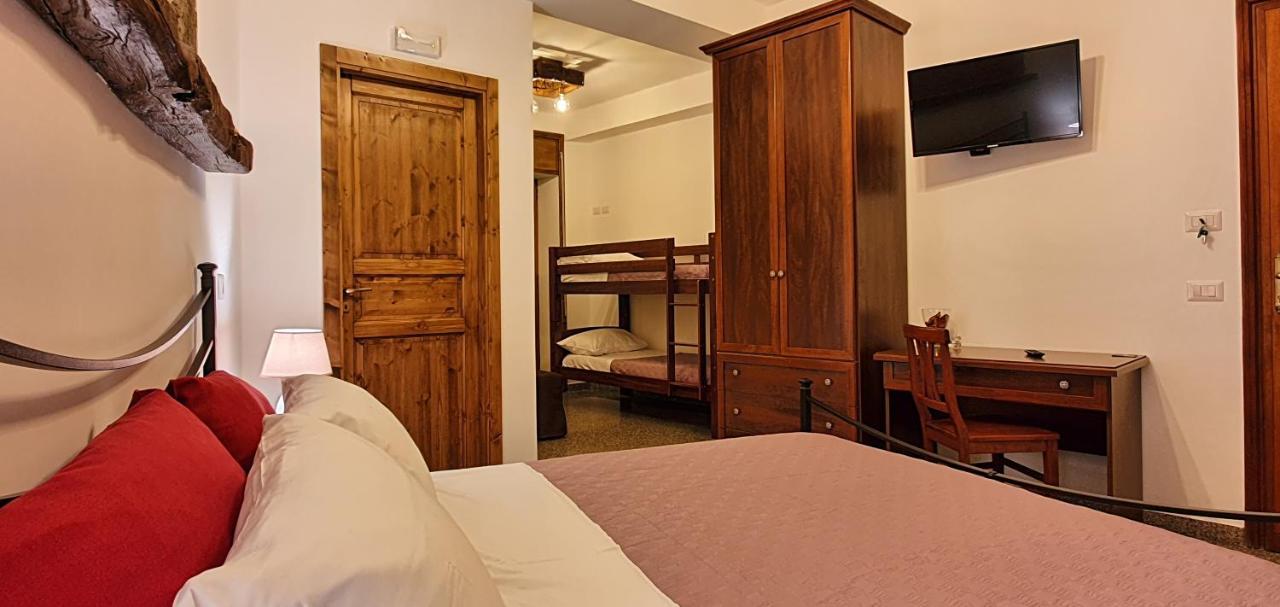 Il Covo Dei Re Bed & Breakfast *